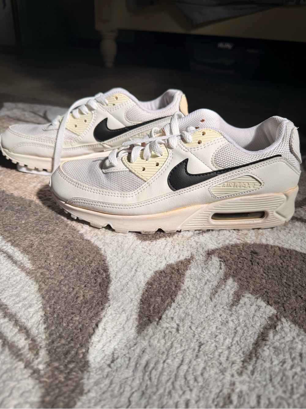 Nike Women’s Air Max 90 Sneakers - White, Black, Cream